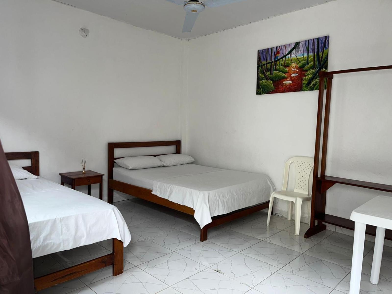 Hotel Heliconias Leticia Buitenkant foto